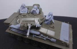 F-alk34 FV Crew, Commander orders