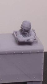 F-MGB13 Vehicle crew, Gunner