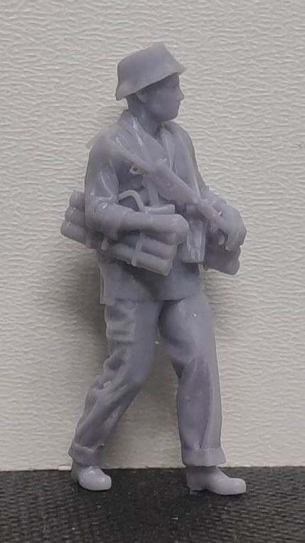 F-DEI22 Ammunition carrier for mortar 2 inch