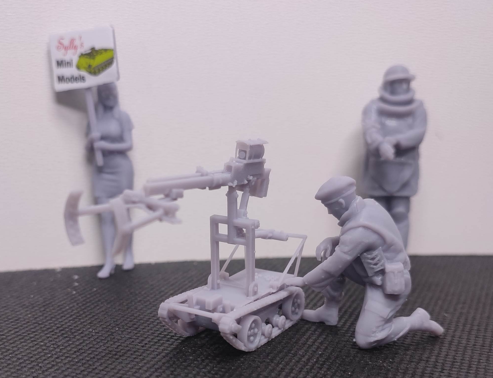 F-GB39 Bomb disposal, 1st man. EOD