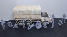 F-Eng-08 Soldier polishing