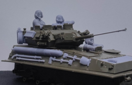 F-alk36 FV Crew, commander Hanging in the turret