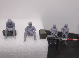 F-NGJ04 On top of the look out (binoculars)