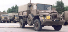 YA-126 Verbindingen FM 1/35 schaal 1 ton truck.