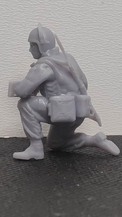 F-GB41 Kneeling Shielder (Shield guy 8)