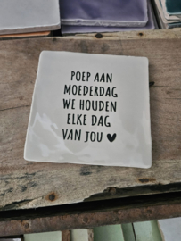 POEP AAN MOEDERDAG