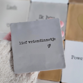 LIEF VRIENDINNETJE