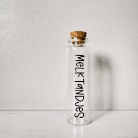 Buisje voor melktandjes