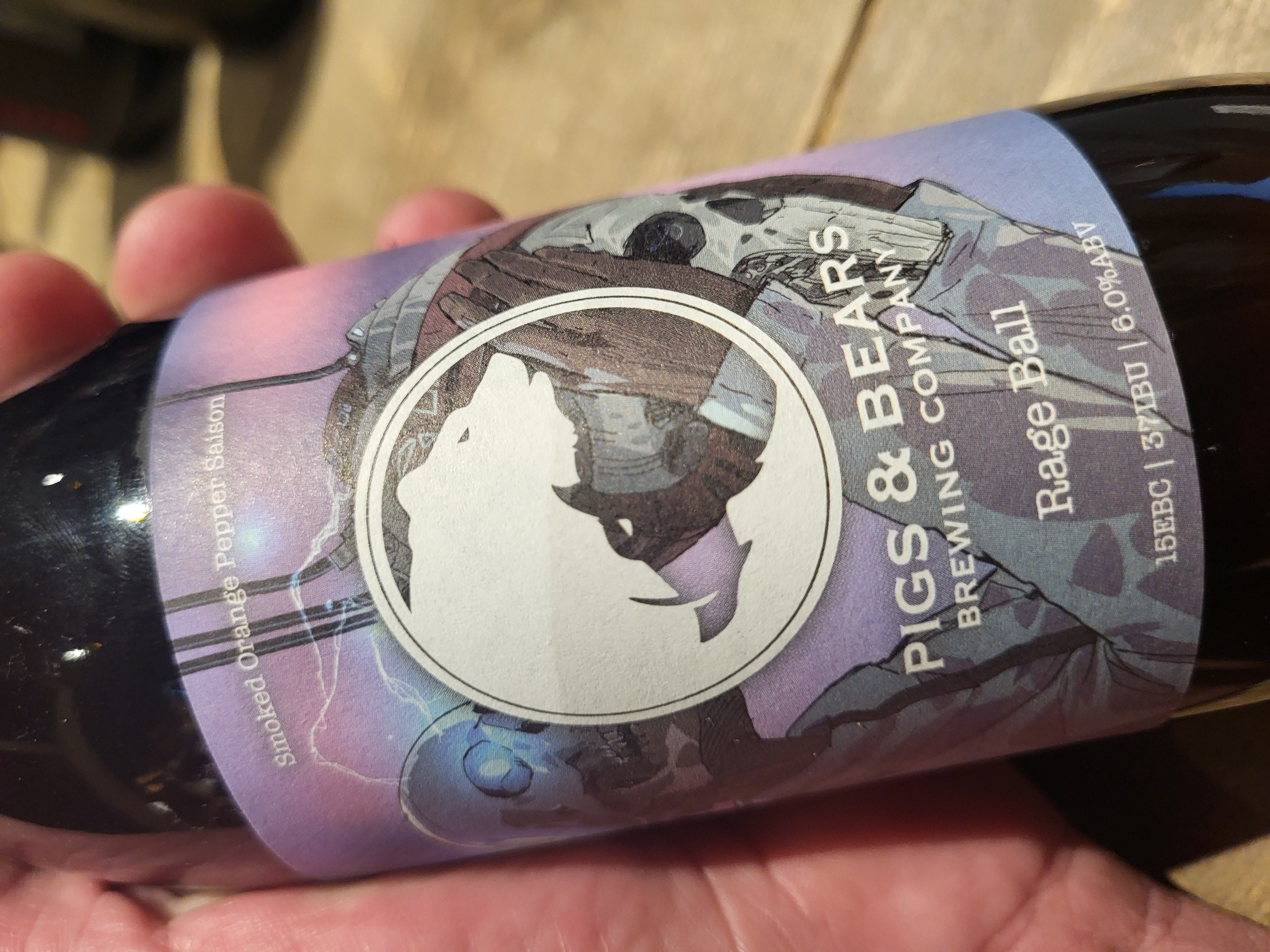 Pigs & Bears [Wolvega] Rage Ball - Smoked Orange Pepper Saison 6% 33cl.