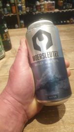 Moersleutel [Alkmaar] 4 Elements - Water - 6 grains Barley Wine 11%