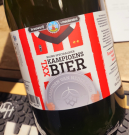 Meuleneind [Hoeven] PSV Kampioenbier Blond 6% 150cl.