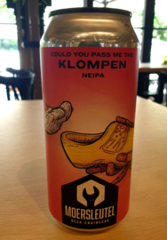 Moersleutel [Alkmaar] Could you pass me the klompen NEIPA 7% 50cl