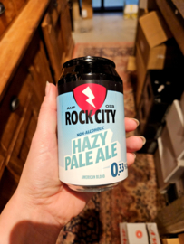 Rock City [Amersfoort] Hazy Pale Ale American Blonde 0.33% 33cl.