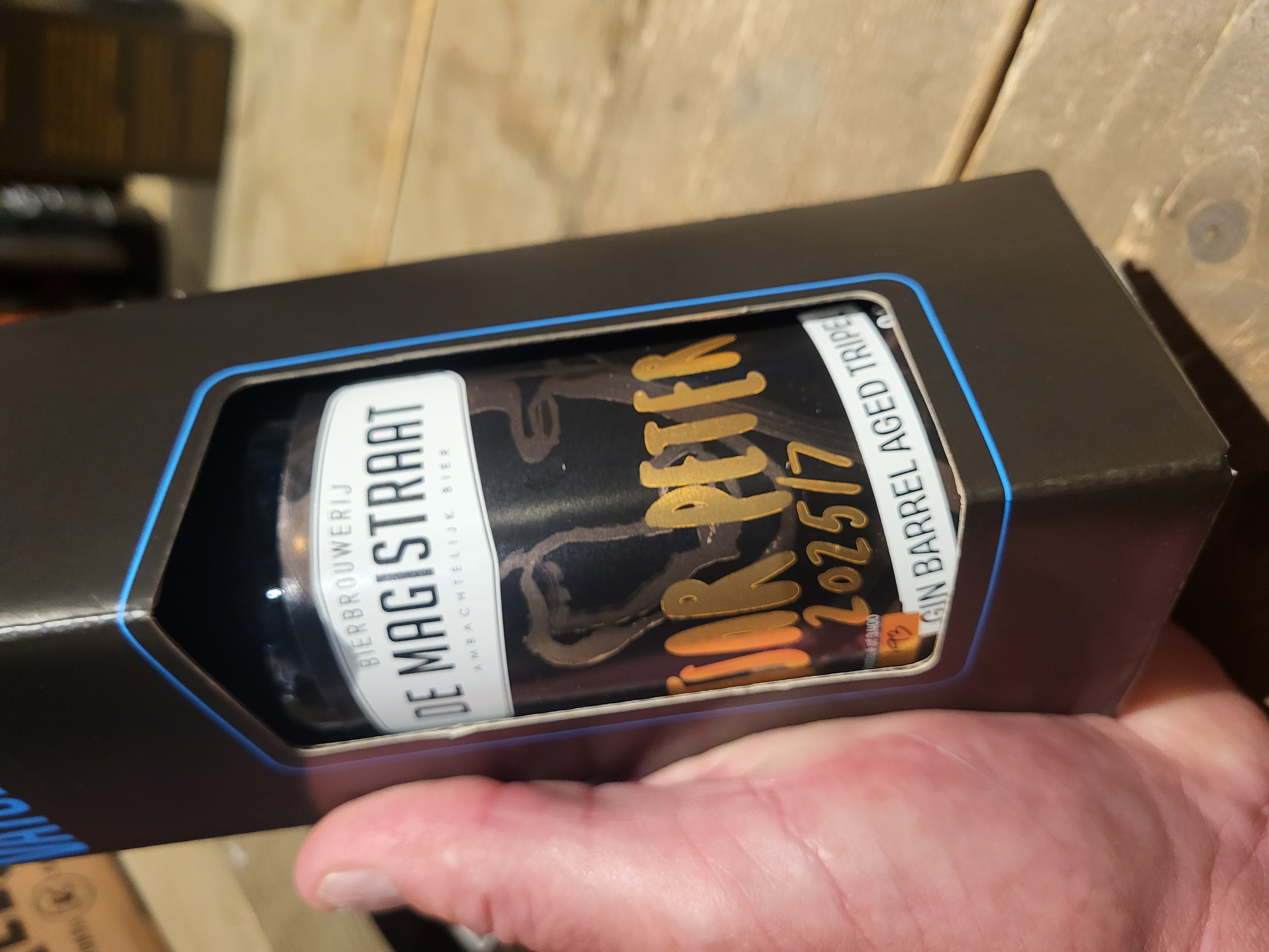 De Magistraat [Almkerk] Tsar Peter 25/7 Gin BA Tripel 8.8% 33cl.
