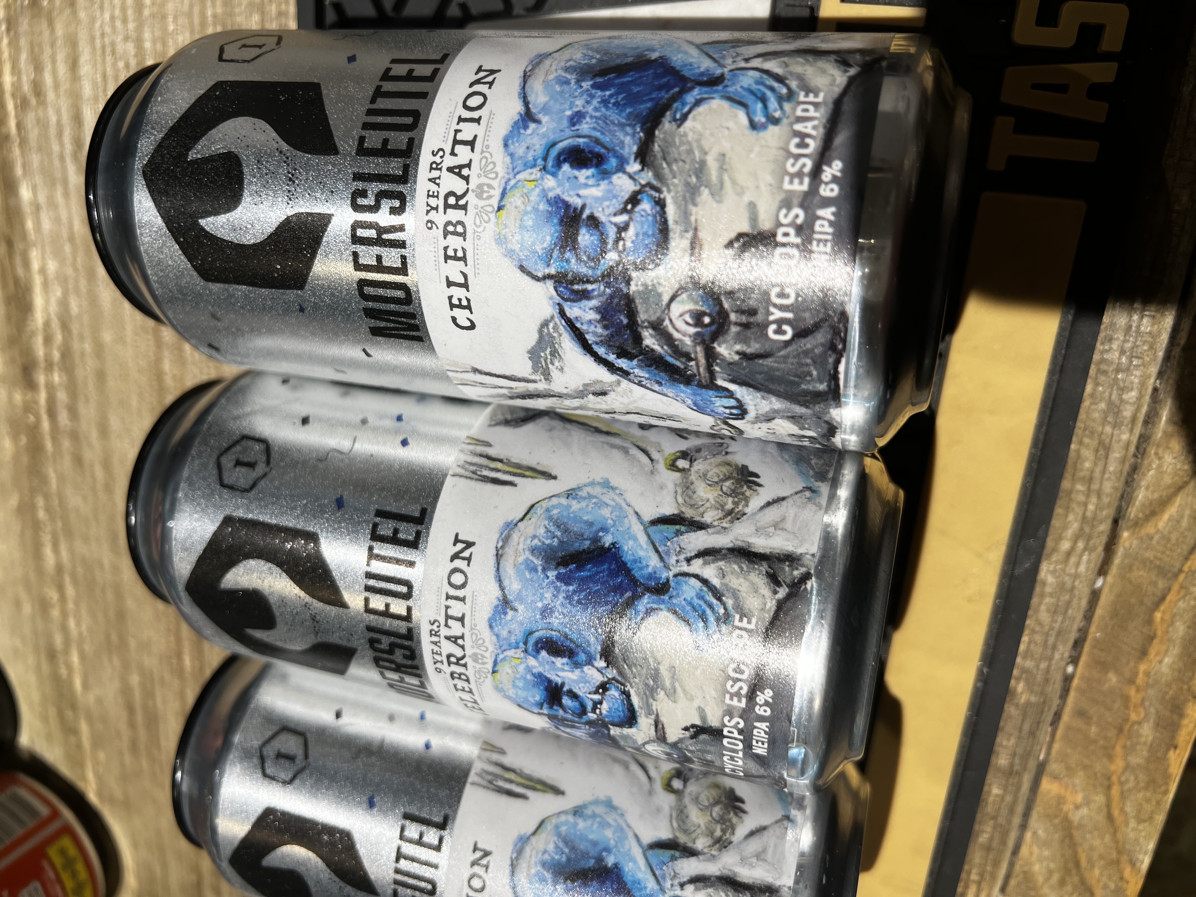 Moersleutel [Alkmaar]  9 Years Celebration Cyclops Escape Neipa 6% 44c.