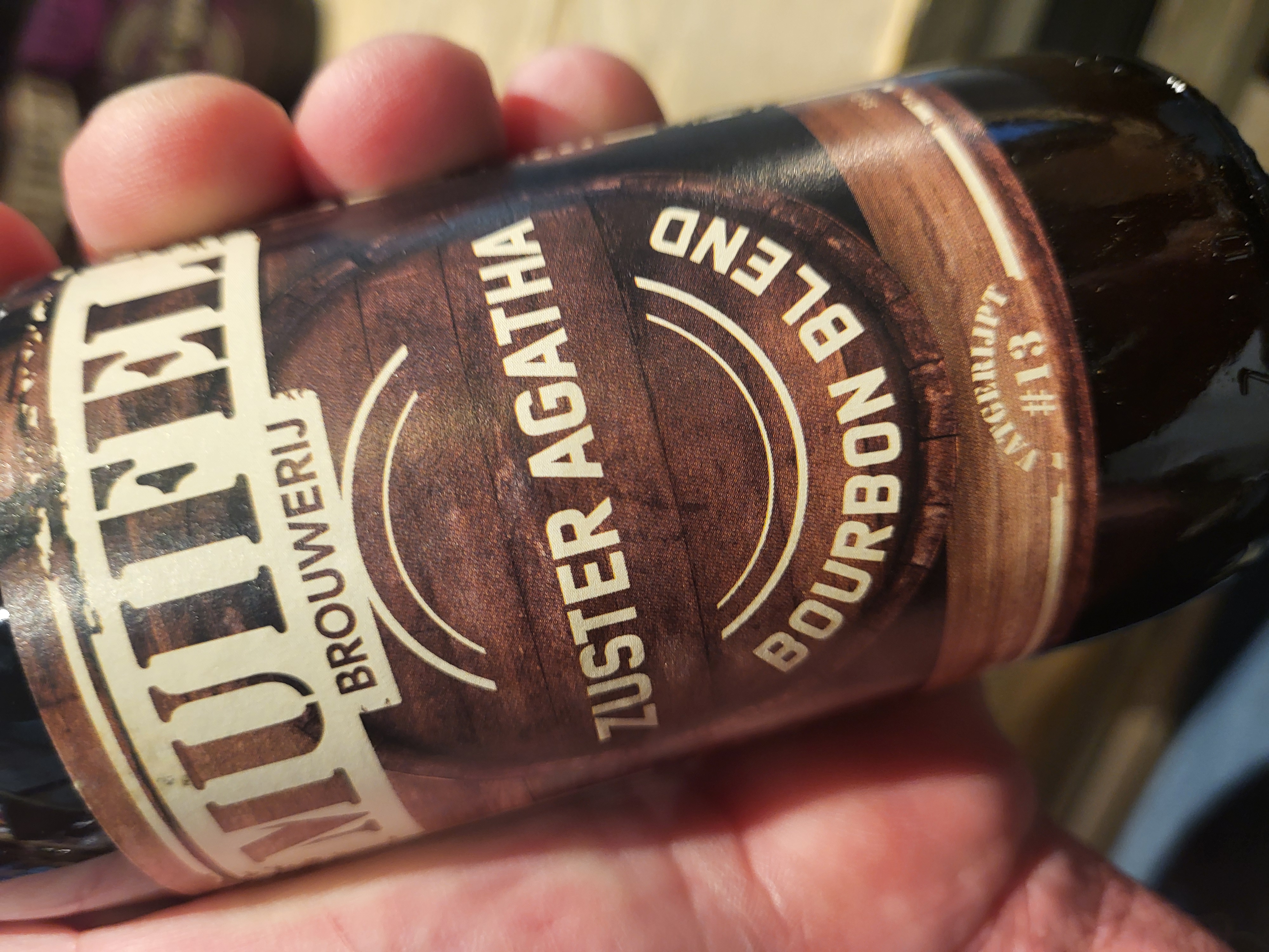 Muifel [Oss] Zuster Agatha Bourbon Blend BA #13