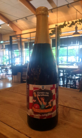 't Meuleneind [Hoeven] trots op Brabant Blond 6% 75cl