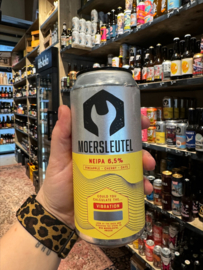 Moersleutel  [Alkmaar] Vibration NEIPA Pineapple Cherry Oats NEIPA 6,5% 44cl.