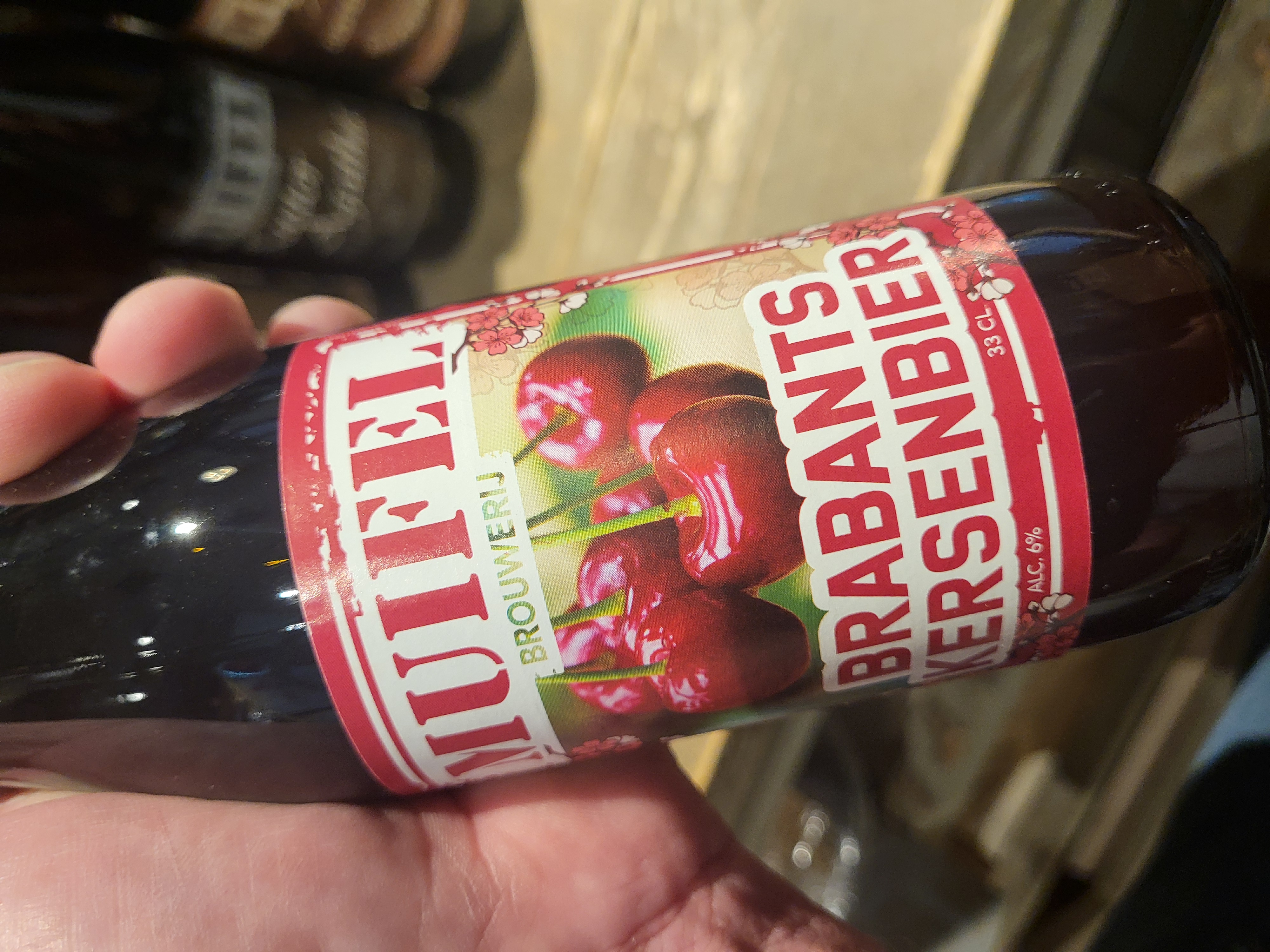 Muifel [Oss] Brabants Kersenbier  6% 33cl