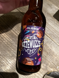 Uzzewuzze [Roelofarendsveen] Oliebol Zwaar Blond 7.8% 33cl.