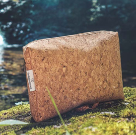 Bamboovement - Toiletries bag made of cork