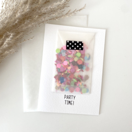 Special kaart - Party time + confetti - per 5 stuks