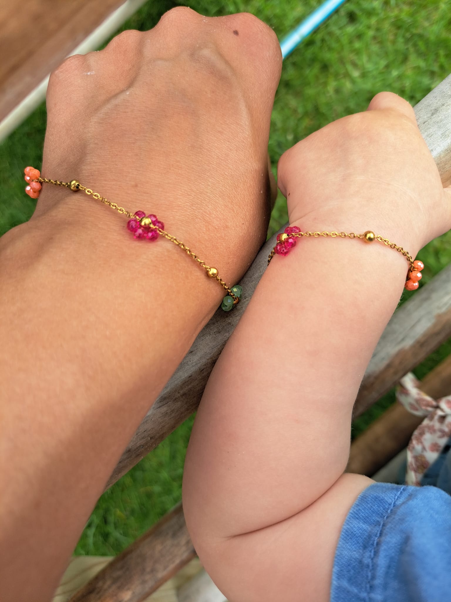 Mom and Mini flower armband