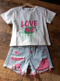 T-shirt 'Love me' - wit