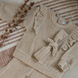 Dirkje - Kledingset met haarband en stippen - beige