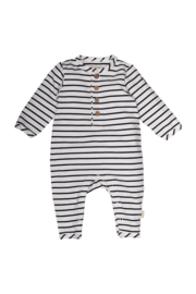 B.E.S.S. - Boxpak Henley Striped - Off White