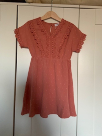 Kleedje broderie - oud roze