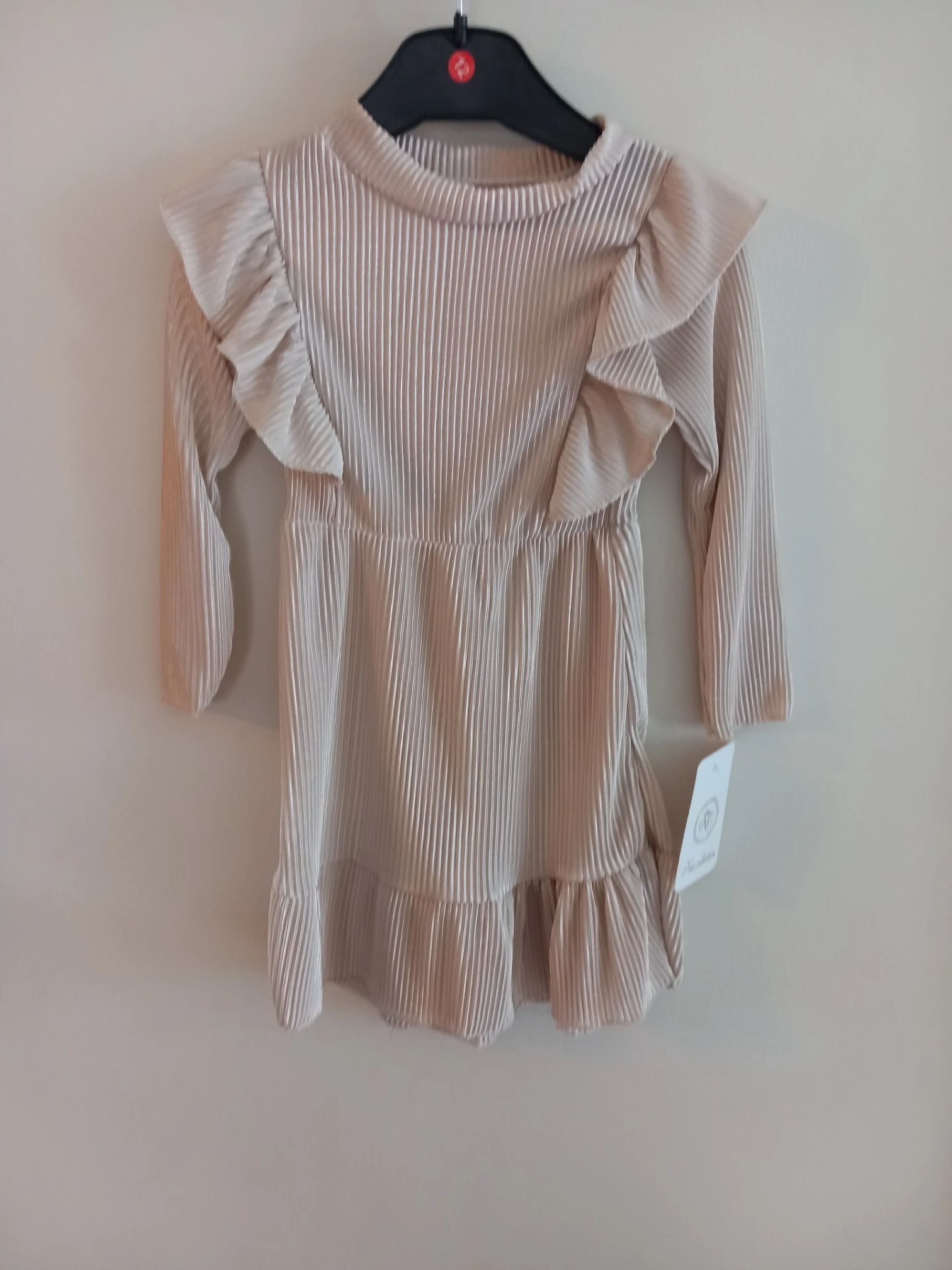New Collection - Kleedje met ribbels - beige