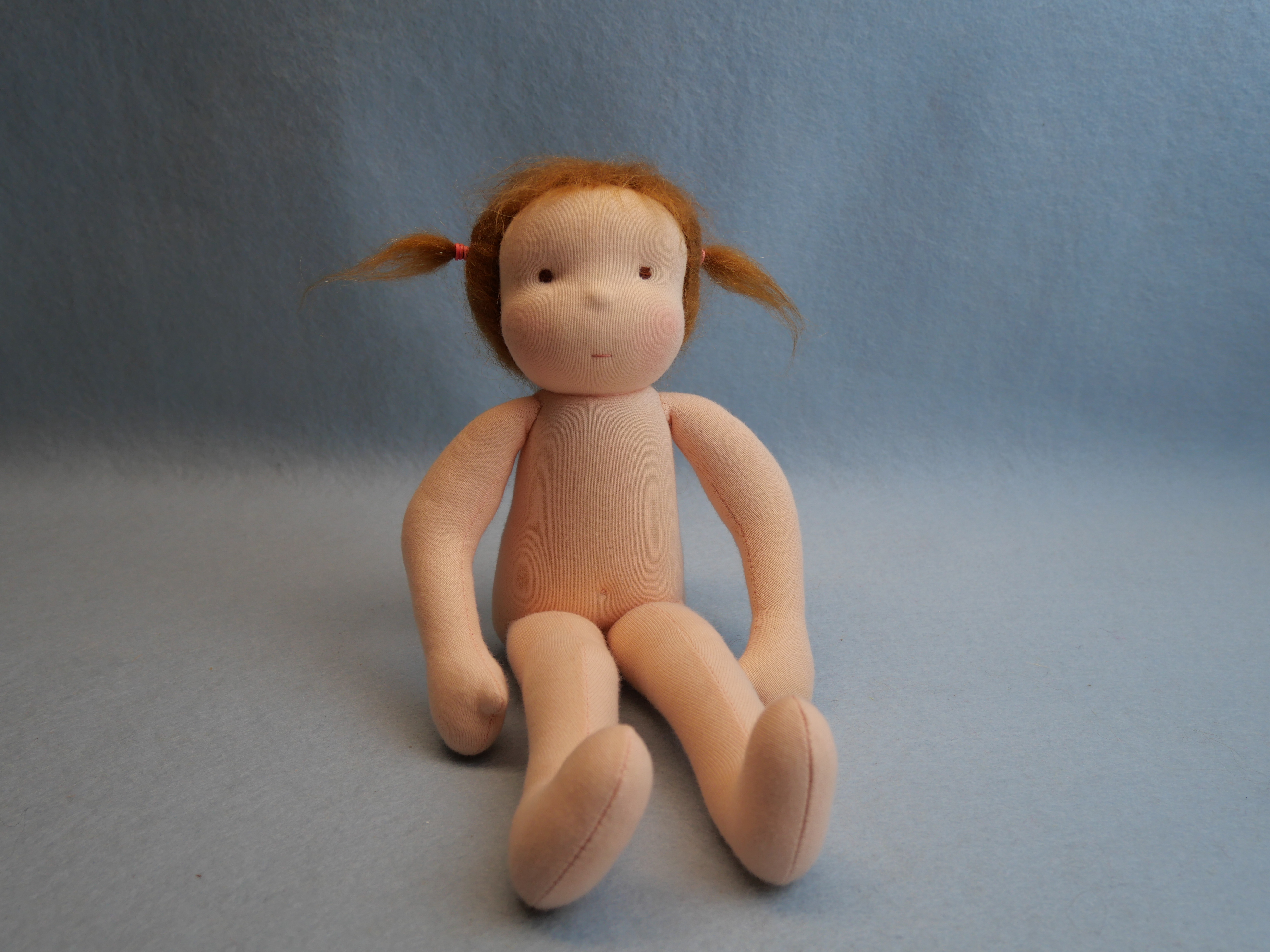 Pop 30 cm met staartjes