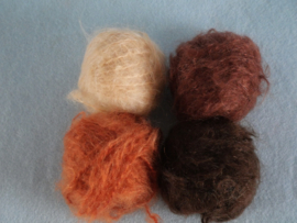 4 x  10  gram bolletjes Mohair