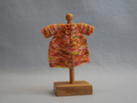 Jurkje en slofjes in herfstkleuren 20 cm