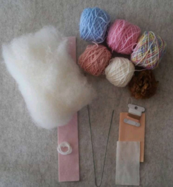 Compleet pakket Rosie met gebreide kleding