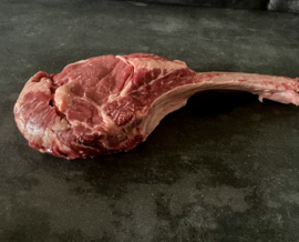 Black Angus tomahawk steak