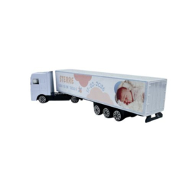 Geboortevrachtwagen Wolken Naam