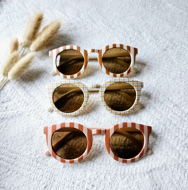 Baby- en peuterzonnebril gestreept Beige/Caramel | Rammelaartje