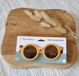 Baby- en peuterzonnebril rond Geel | Rammelaartje