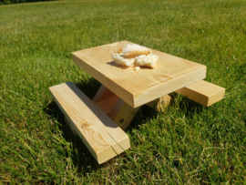 Picknicktafeltje voor vogels - Groot en klein