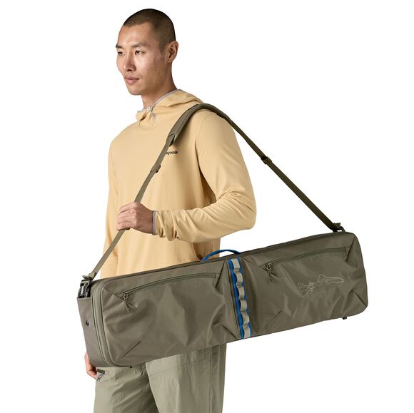 Patagonia Black Hole Rod Case Basin Green.
