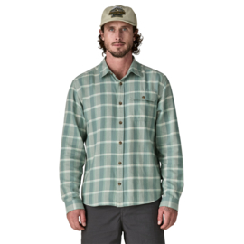 Patagonia L/S LW Fjord Flannel Shirt Builder: Weathered Stone
