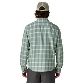 Patagonia L/S LW Fjord Flannel Shirt Builder: Weathered Stone