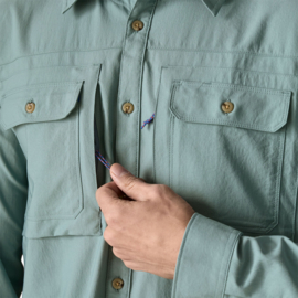 Patagonia L/S Self Guided Sun Shirt - GUMTREE GREEN