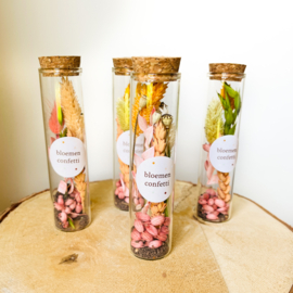 Bloemenconfetti