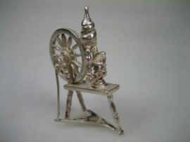 Zilveren Oud Spinnenwiel Miniatuur uit ca. 1961/2002