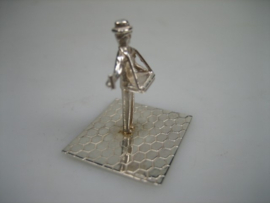 Zilveren miniatuur snoep straat verkoper uit ca. 1956