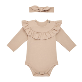 Ewa body met ruffle lange mouw beige