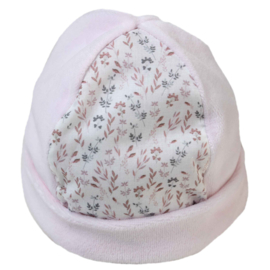 Baby Gi newborn mutsje roze bloemenprint